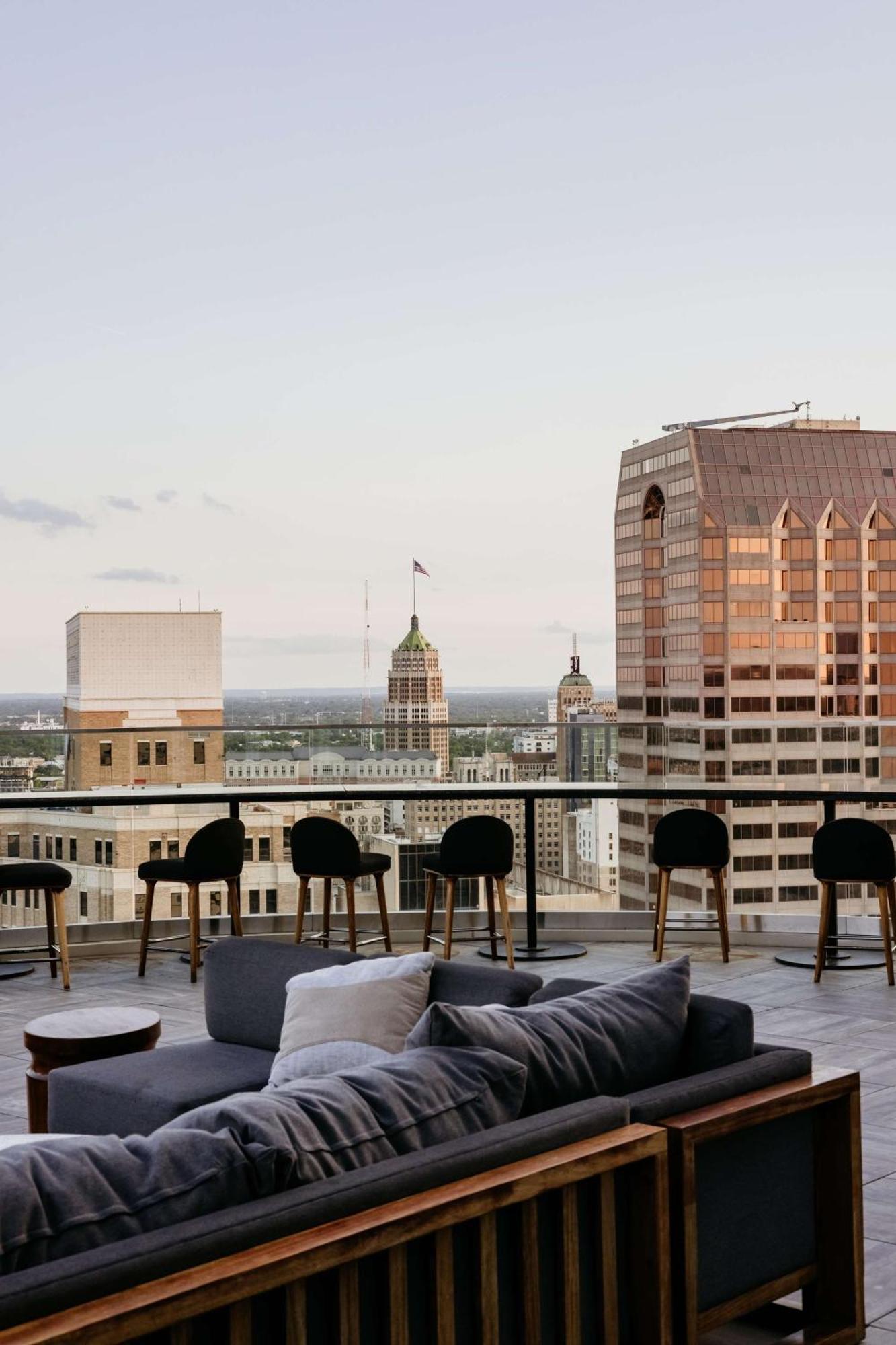 Thompson San Antonio - Riverwalk, By Hyatt Exteriör bild